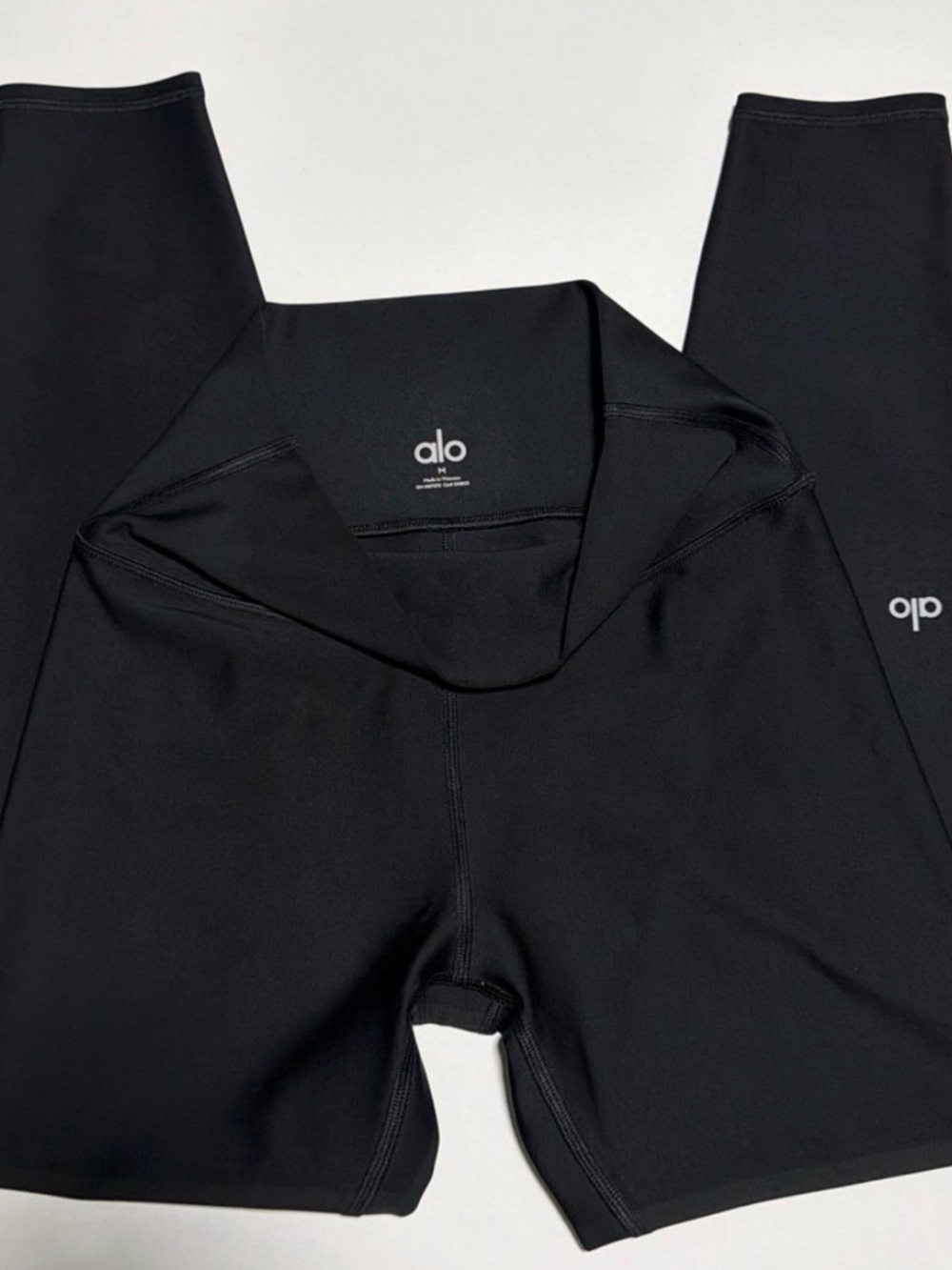 ALO Yoga Black High-Waist Leggings